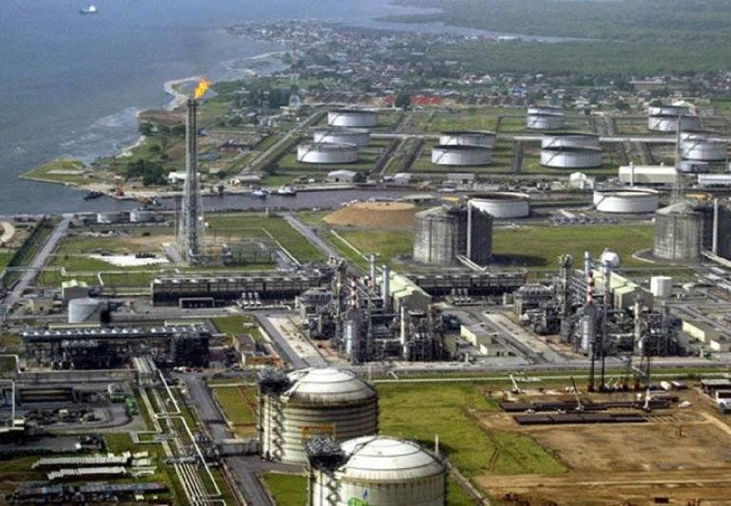 Refinería Puerto La Cruz impulsa  a la producción de gasolina en Venezuela 